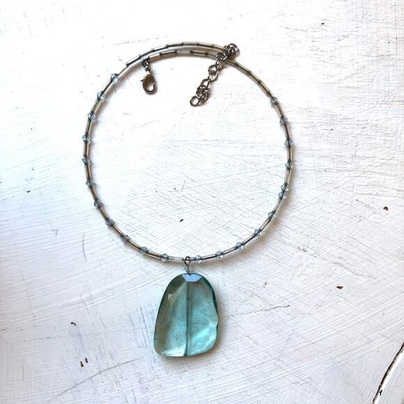 EUC Large Blue Stone Pendant on Beaded Circular Necklace - Picture 3 of 3